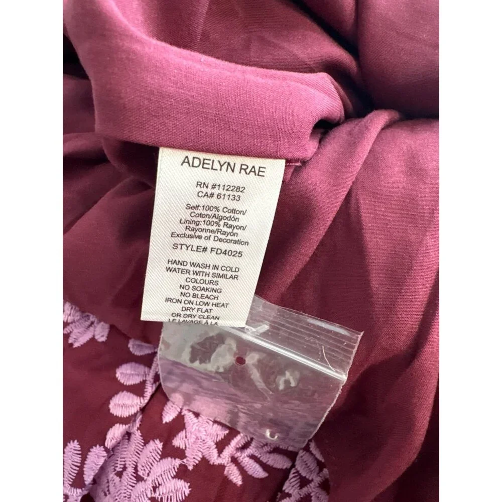 Adelyn Rae Womens Embroidered Midi Dres Burgundy Pink size small new - Picture 5 of 5